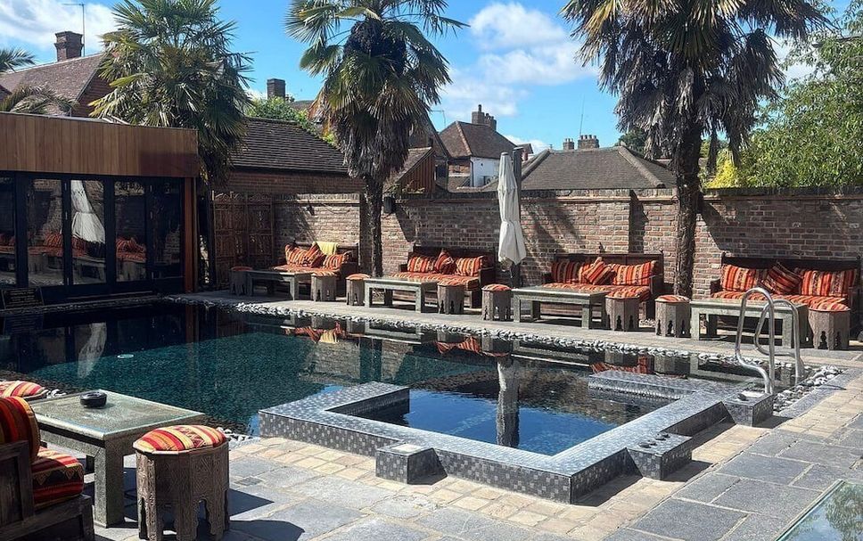 สระว่ายน้ำ รูปภาพ