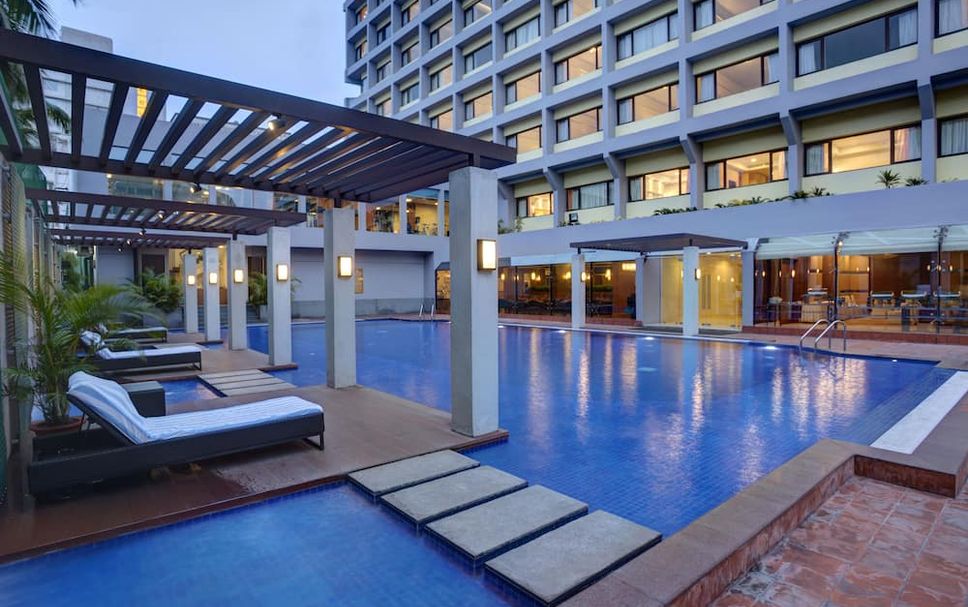 สระว่ายน้ำ รูปภาพ