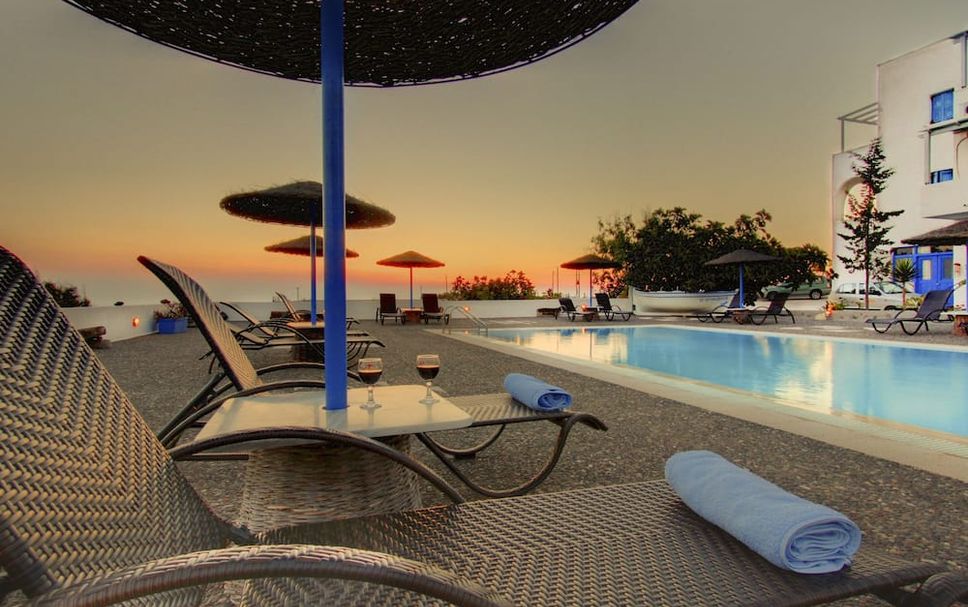 สระว่ายน้ำ รูปภาพ