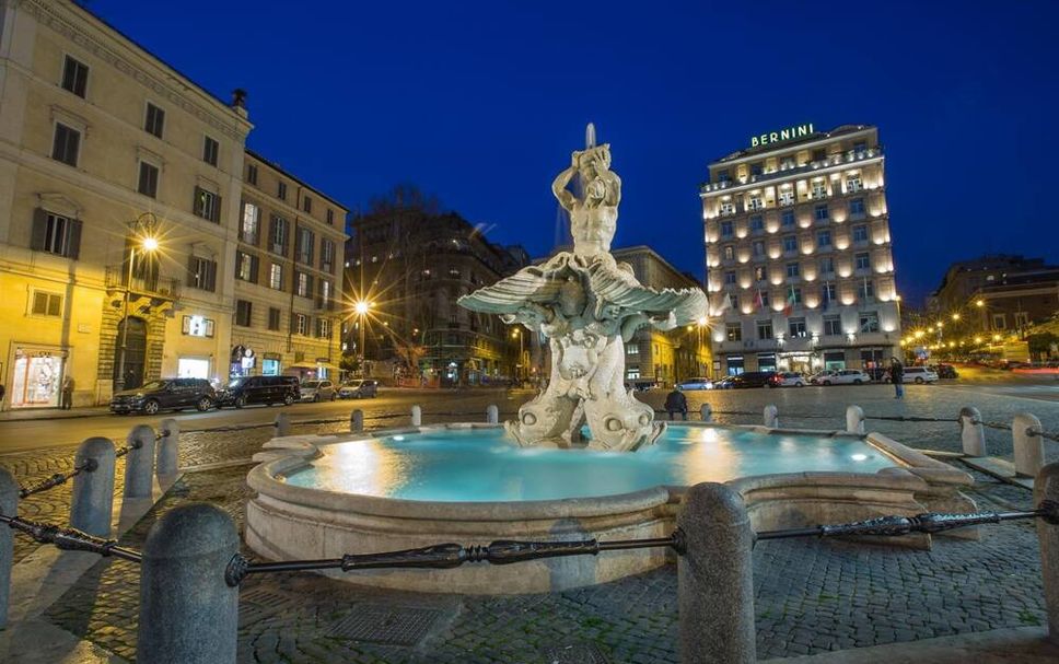 สระว่ายน้ำ รูปภาพ