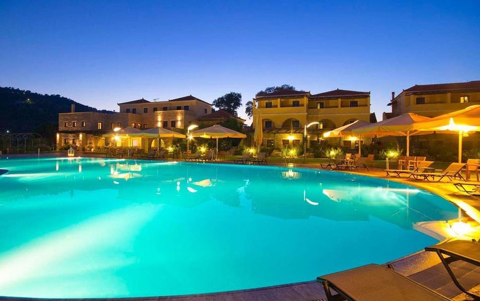 สระว่ายน้ำ รูปภาพ