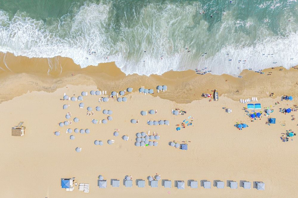 ชายหาด