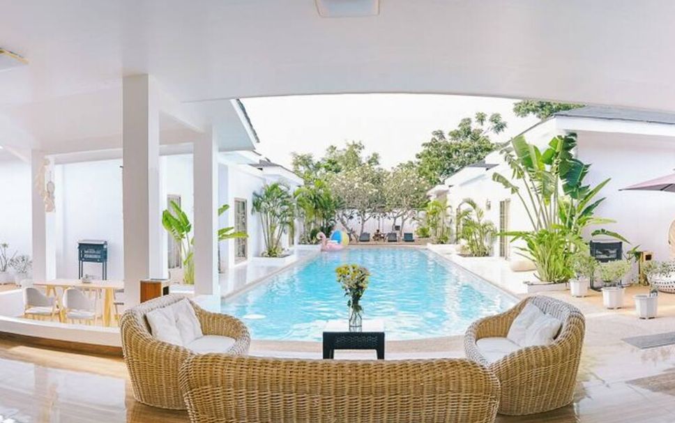 สระว่ายน้ำ รูปภาพ