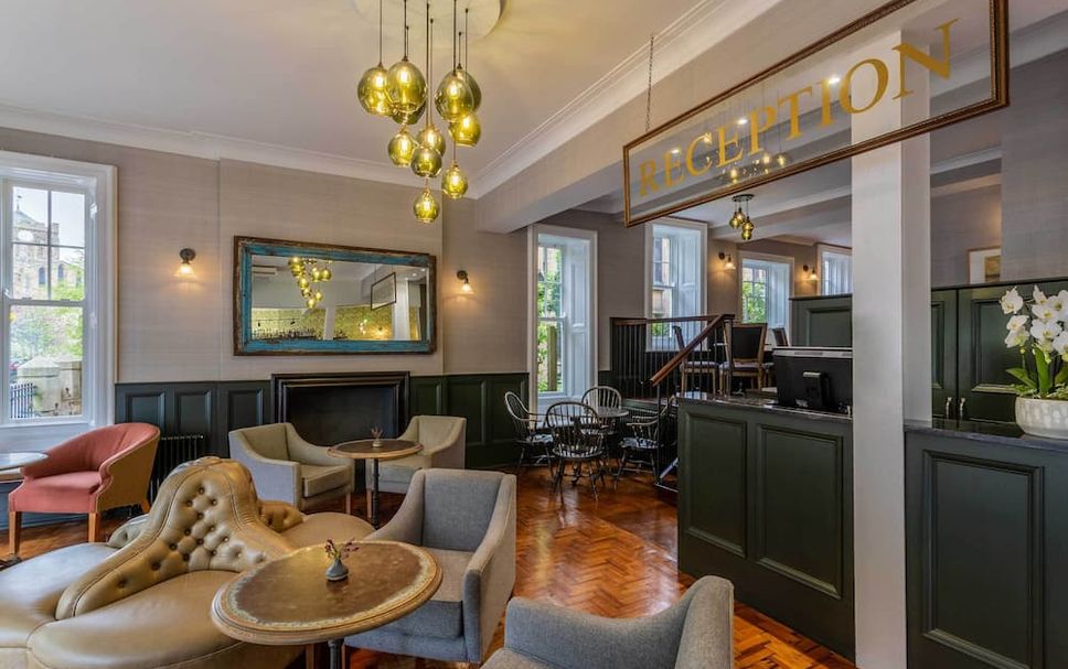 แผนกต้อนรับส่วนหน้า รูปภาพ