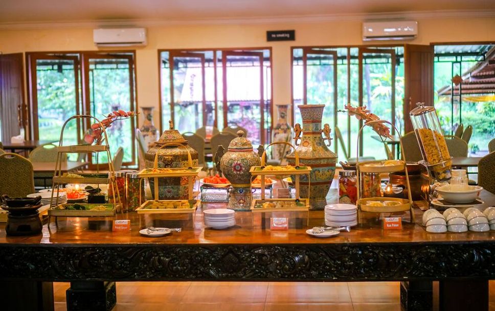 บุฟเฟ่ต์ รูปภาพ
