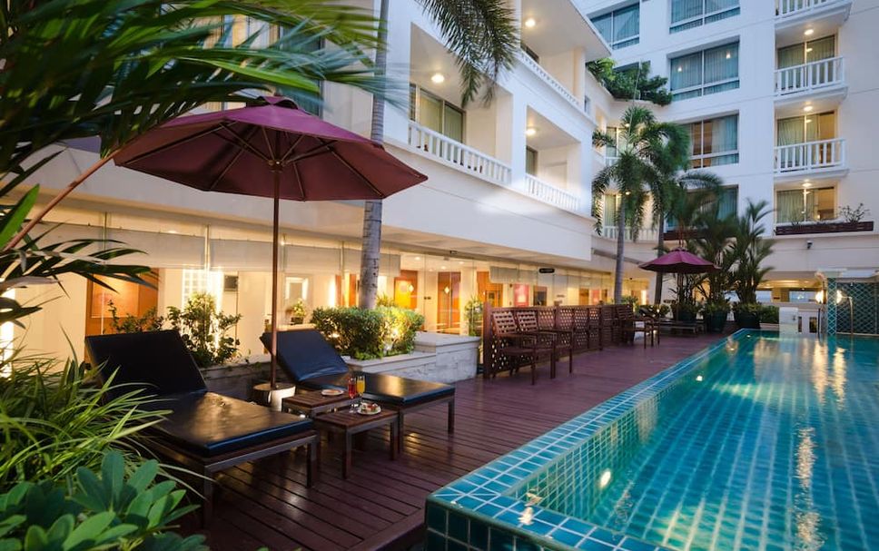 สระว่ายน้ำ รูปภาพ