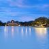 สระว่ายน้ำ