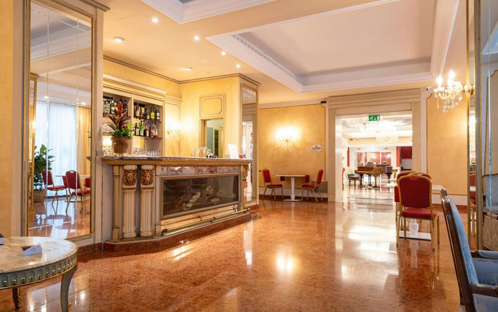 ล็อบบี้ รูปภาพ