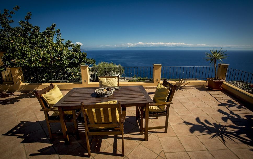 ระเบียง รูปภาพ