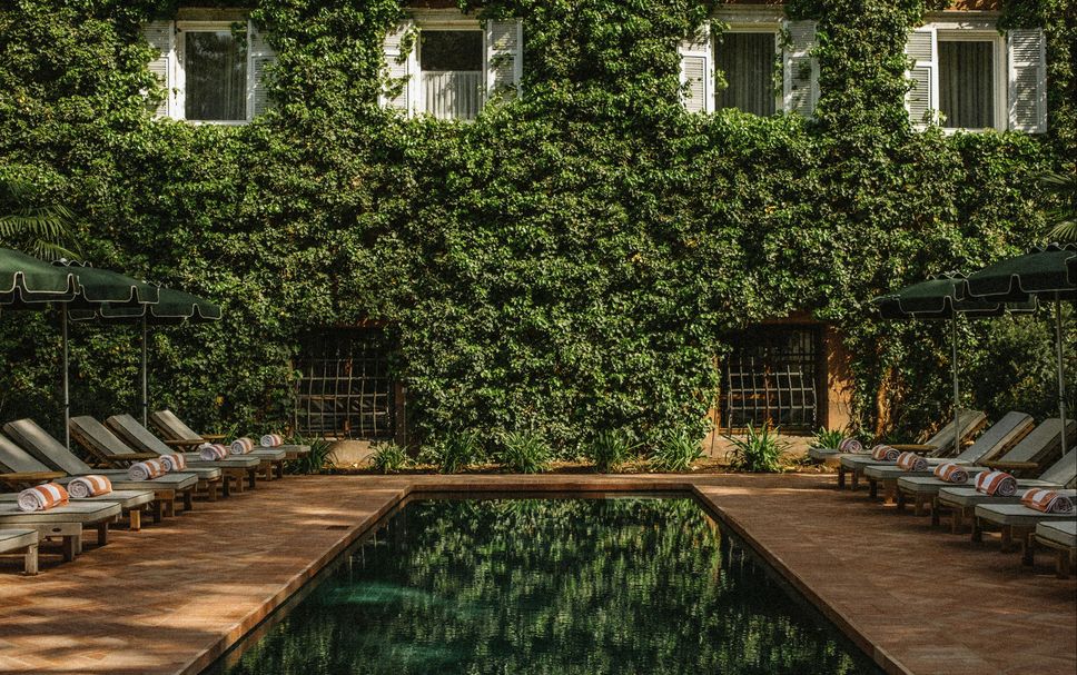 สระว่ายน้ำ รูปภาพ