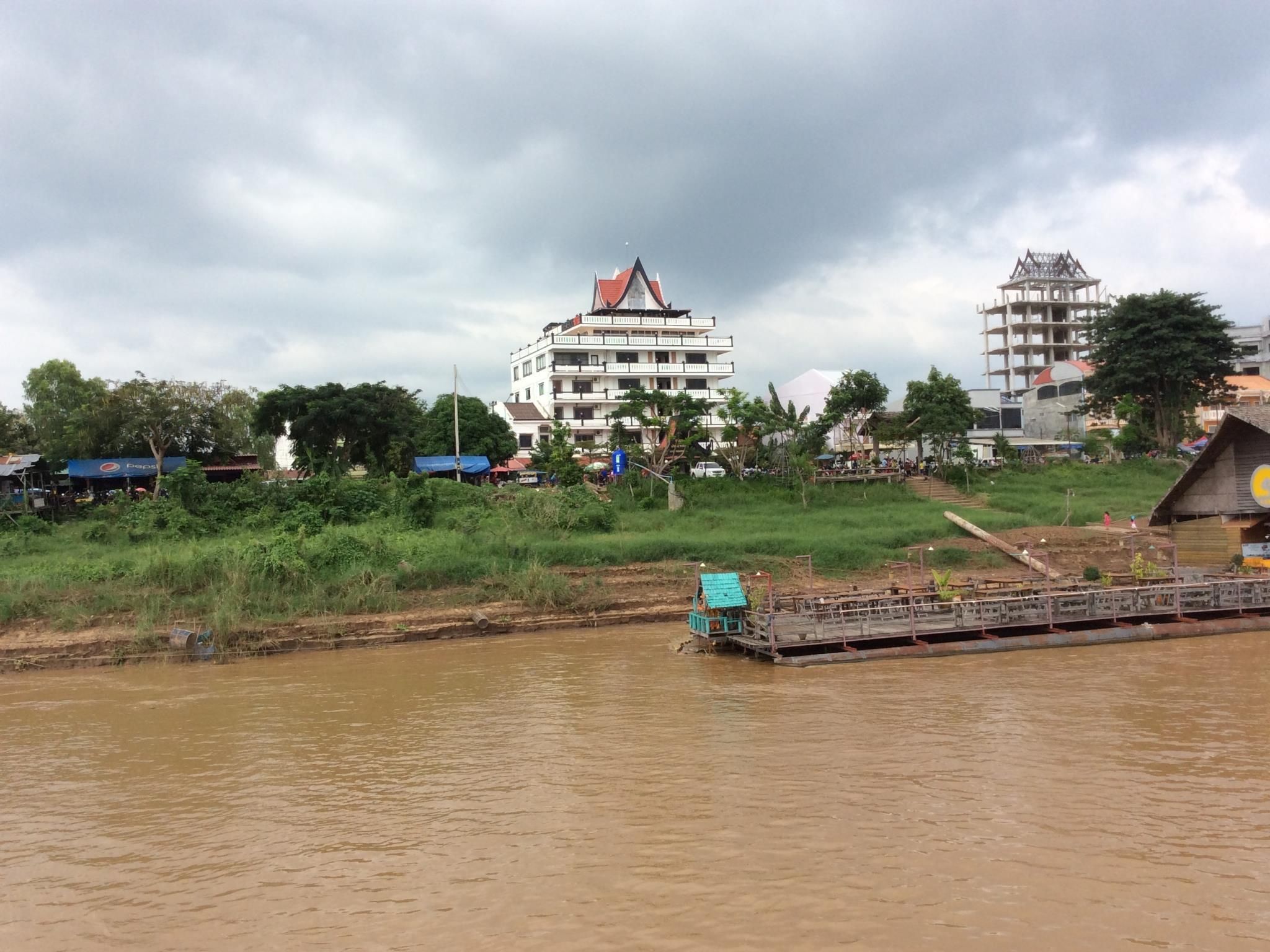 ชายหาด