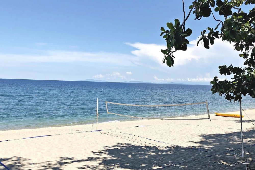 ชายหาด