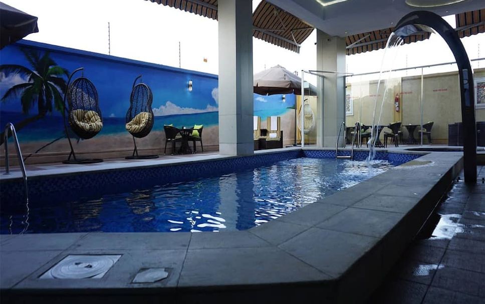 สระว่ายน้ำ รูปภาพ