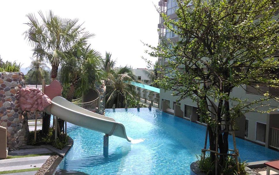 สระว่ายน้ำ รูปภาพ