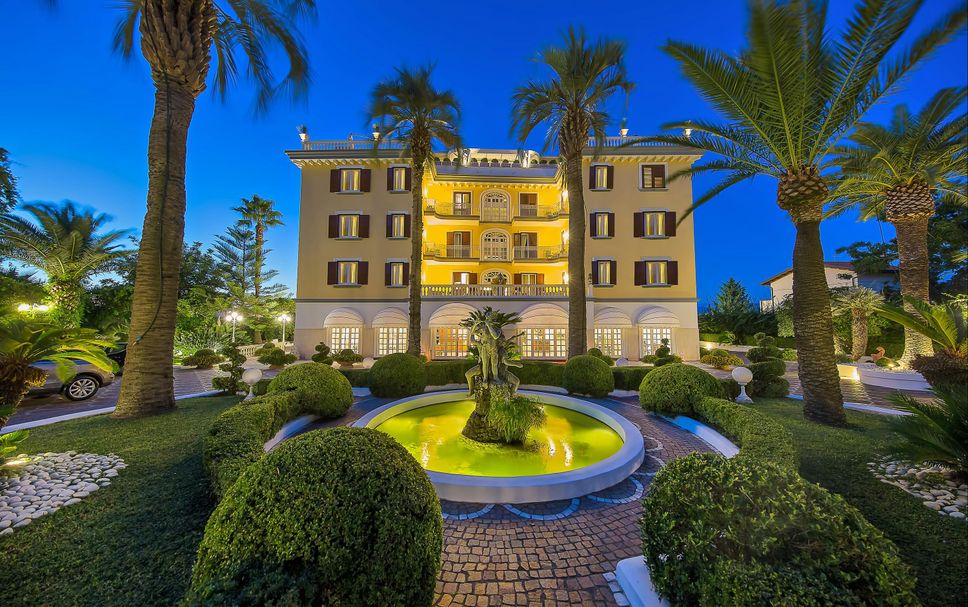 สิ่งอำนวยความสะดวกโรงแรม รูปภาพ