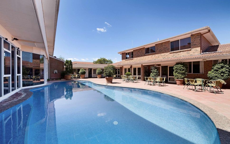 สระว่ายน้ำ รูปภาพ