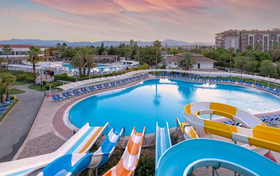 สระว่ายน้ำ รูปภาพ