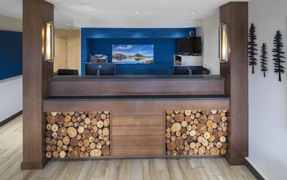 แผนกต้อนรับส่วนหน้า รูปภาพ