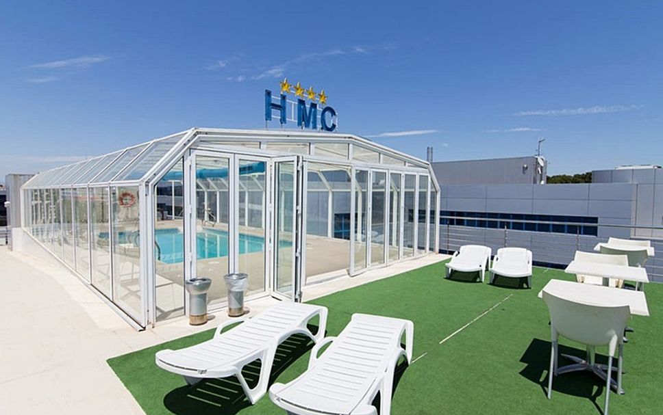 สระว่ายน้ำ รูปภาพ