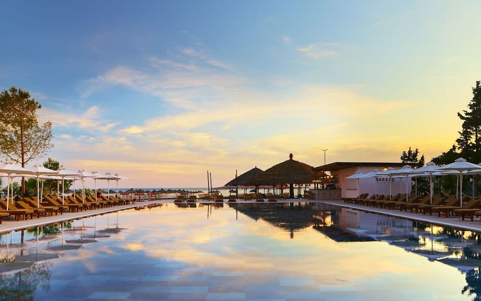 สระว่ายน้ำ รูปภาพ