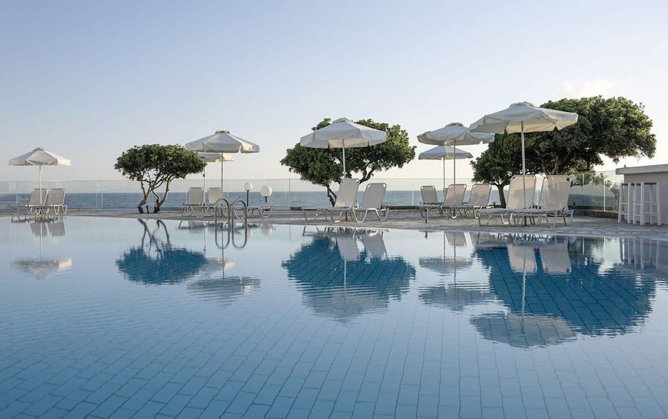 สระว่ายน้ำ รูปภาพ