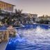 สระว่ายน้ำ
