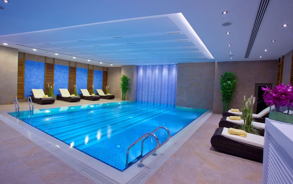 สระว่ายน้ำ รูปภาพ