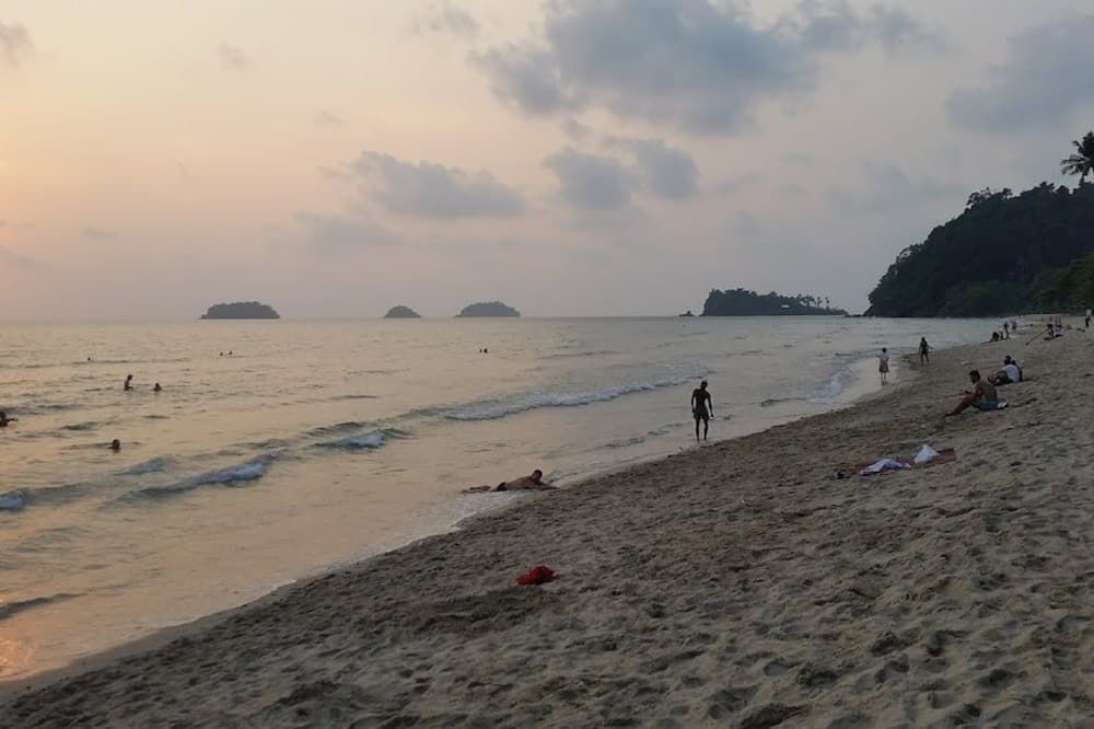 ชายหาด