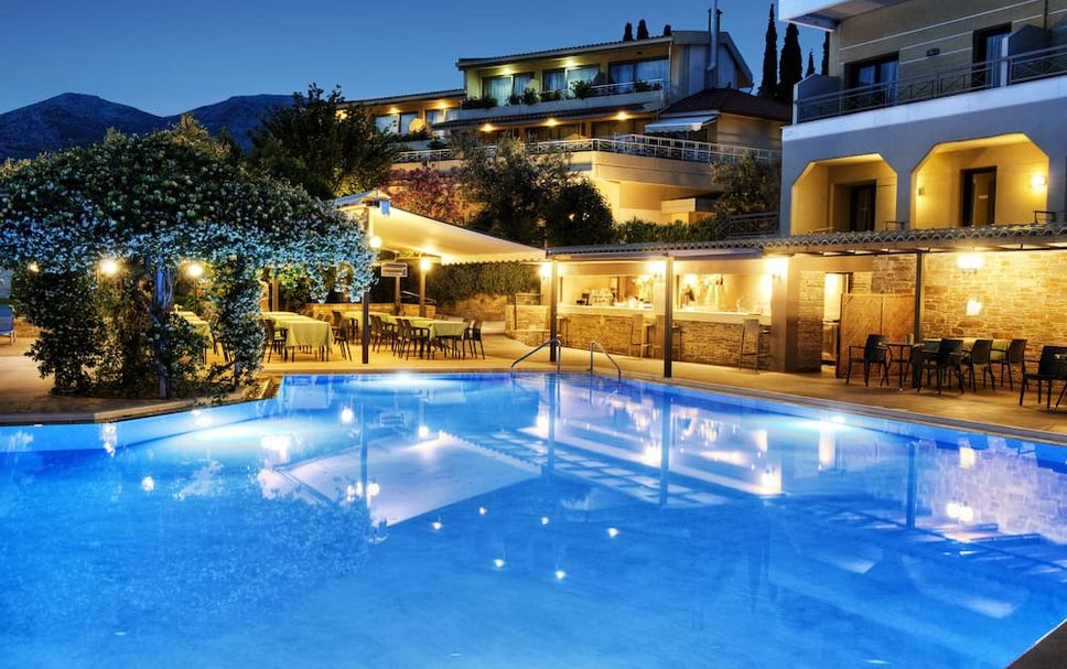 สระว่ายน้ำ รูปภาพ