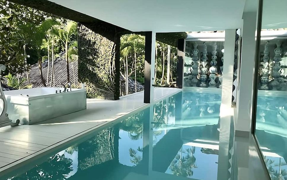 สระว่ายน้ำ รูปภาพ