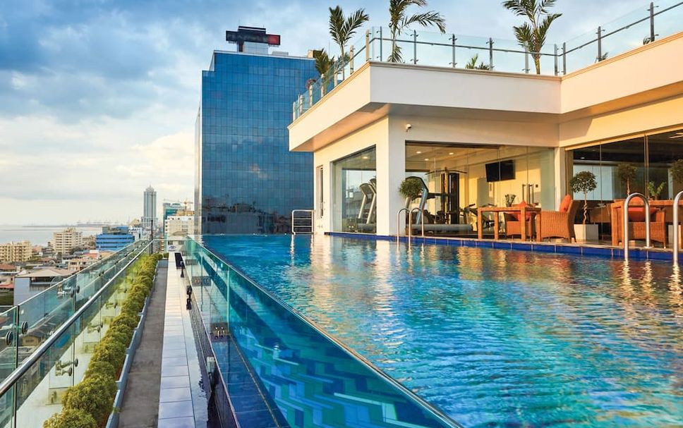 สระว่ายน้ำ รูปภาพ