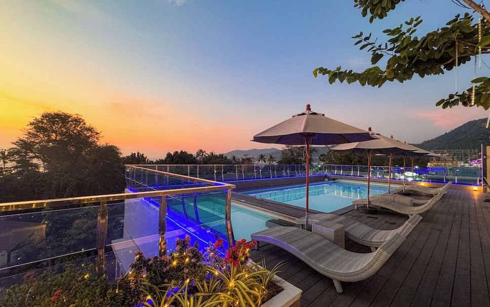 สระว่ายน้ำ รูปภาพ