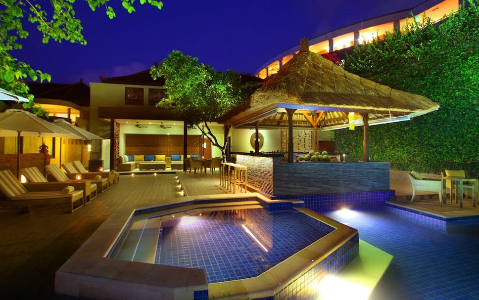 สระว่ายน้ำ รูปภาพ