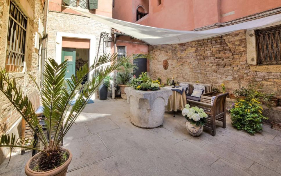 ลาน รูปภาพ