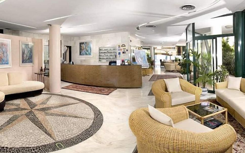 ล็อบบี้ รูปภาพ