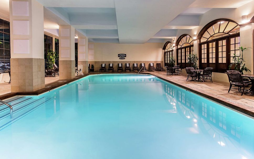 สระว่ายน้ำ รูปภาพ