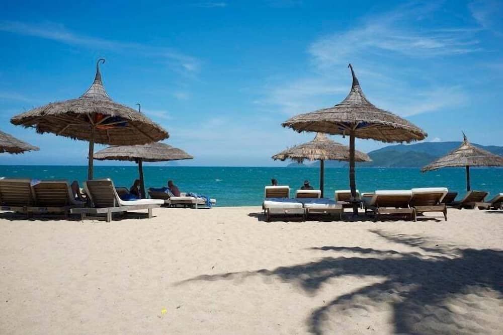 ชายหาด