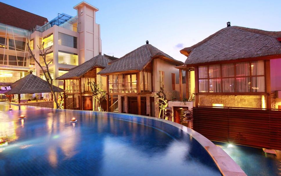 สระว่ายน้ำ รูปภาพ