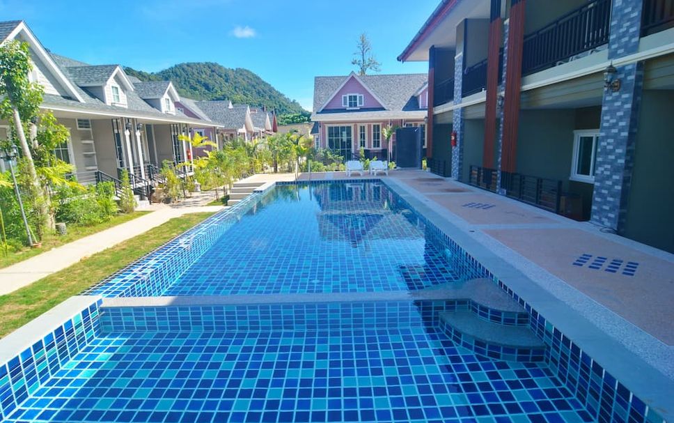 สระว่ายน้ำ รูปภาพ