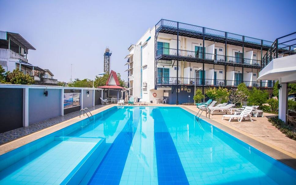 สระว่ายน้ำ รูปภาพ