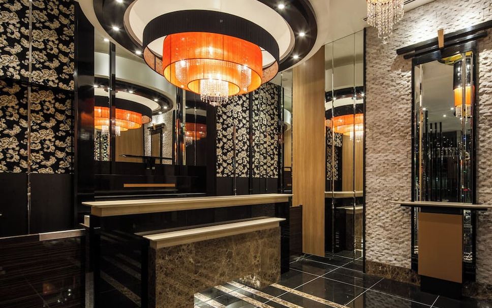 แผนกต้อนรับส่วนหน้า รูปภาพ