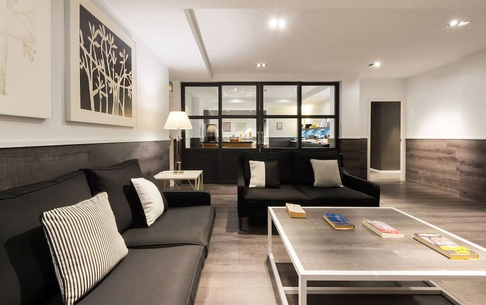 ห้องนั่งเล่น รูปภาพ