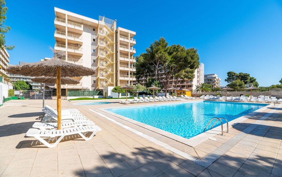 สระว่ายน้ำ รูปภาพ