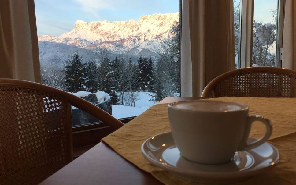 ระเบียง รูปภาพ