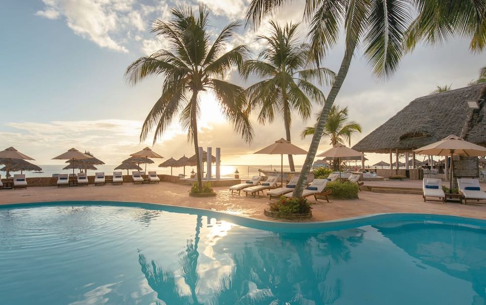 สระว่ายน้ำ รูปภาพ