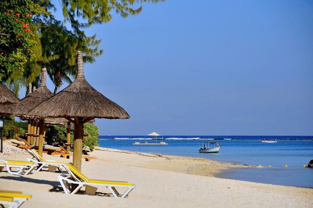 ชายหาด