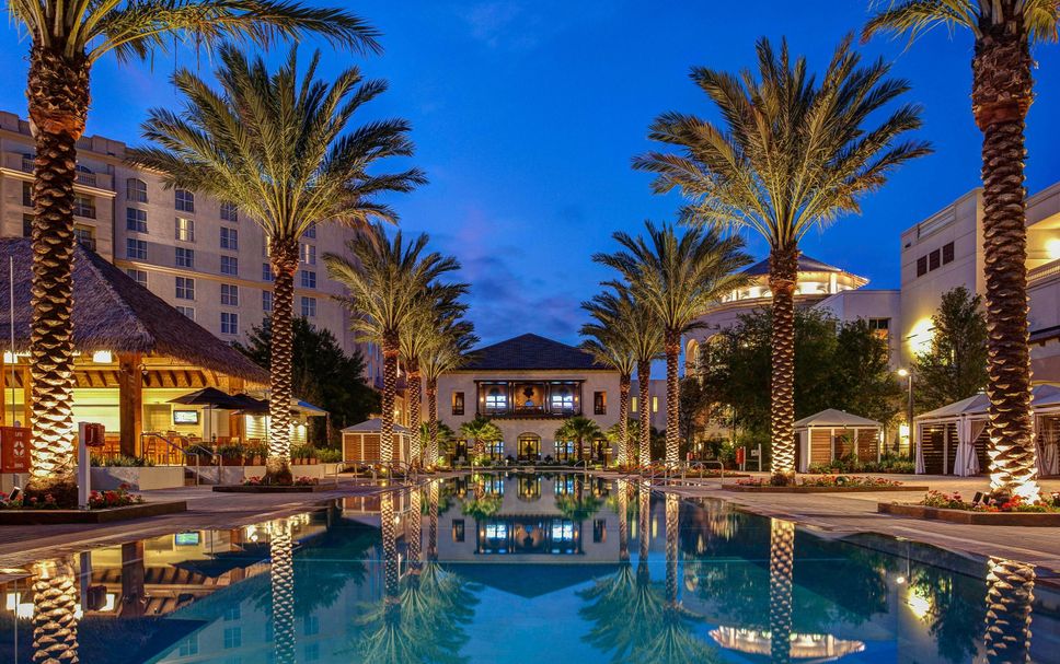 สระว่ายน้ำ รูปภาพ