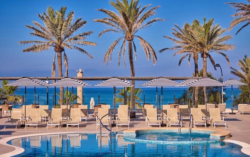 สระว่ายน้ำ รูปภาพ