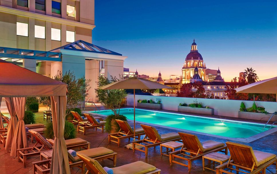 สระว่ายน้ำ รูปภาพ