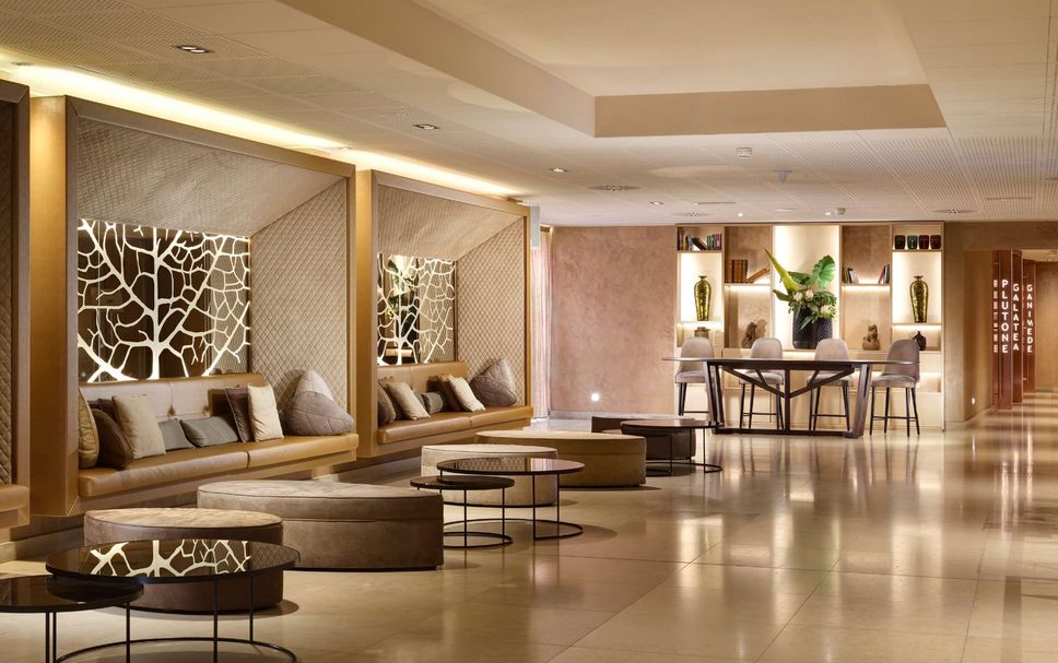 ล็อบบี้ รูปภาพ